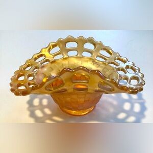 Fenton Open Edge 2 Row Marigold Hat Basket Antique/Vintage